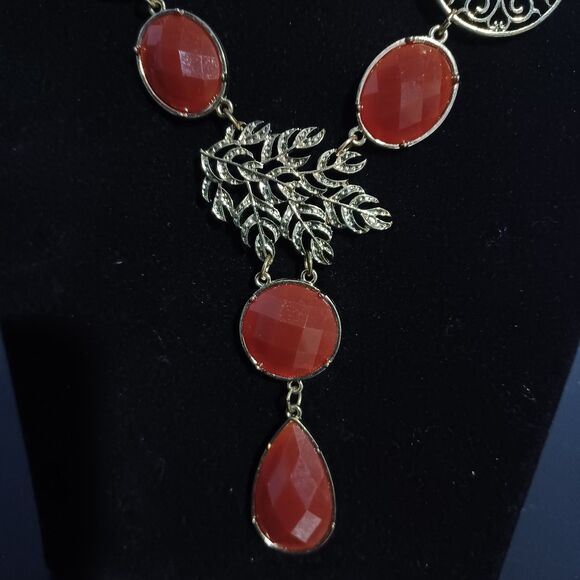 Vintage Bronze-Toned Filigree Necklace w/ Carnelian Glass Stones, 18" - Picture 3 of 4